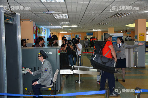 Д.Энхтайван: Алтанбулаг боомтод бөөгнөрөл үүсээгүй